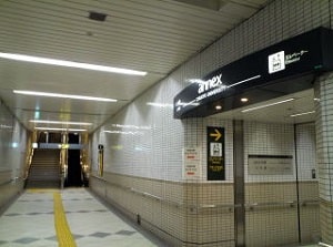 道順/地下鉄コンコース